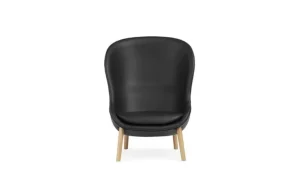 Normann Copenhagen Hyg loungefåtölj, hög, ek - svart läder Ultra