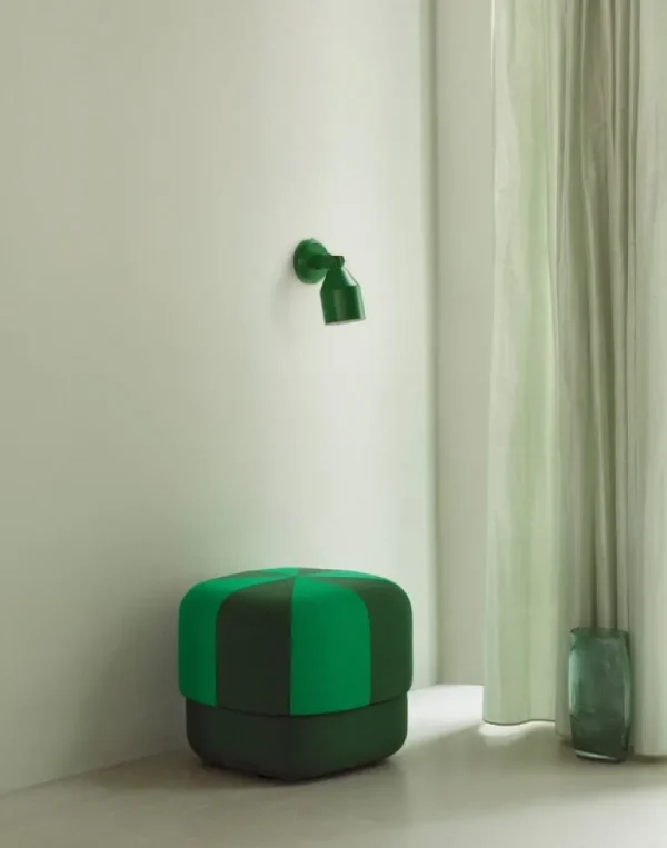 Normann Copenhagen Klip vägglampa, warm grey