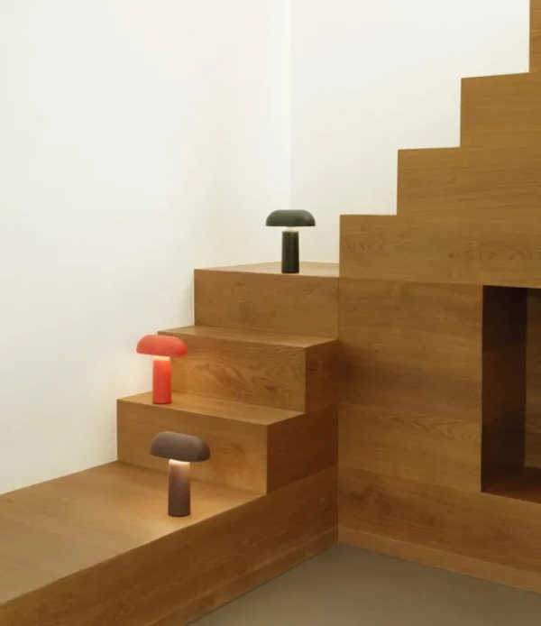 Normann Copenhagen Porta bärbar bordslampa, brun