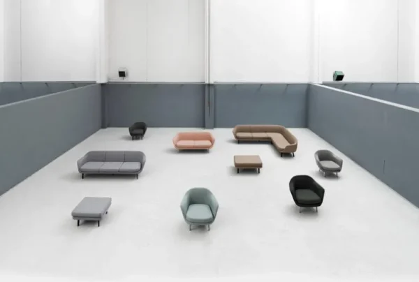 Normann Copenhagen Sum fåtölj, Synergy - svarta ben