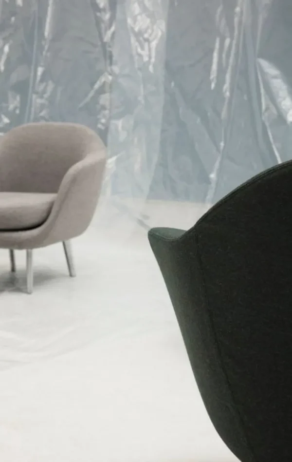Normann Copenhagen Sum fåtölj, Synergy - svarta ben