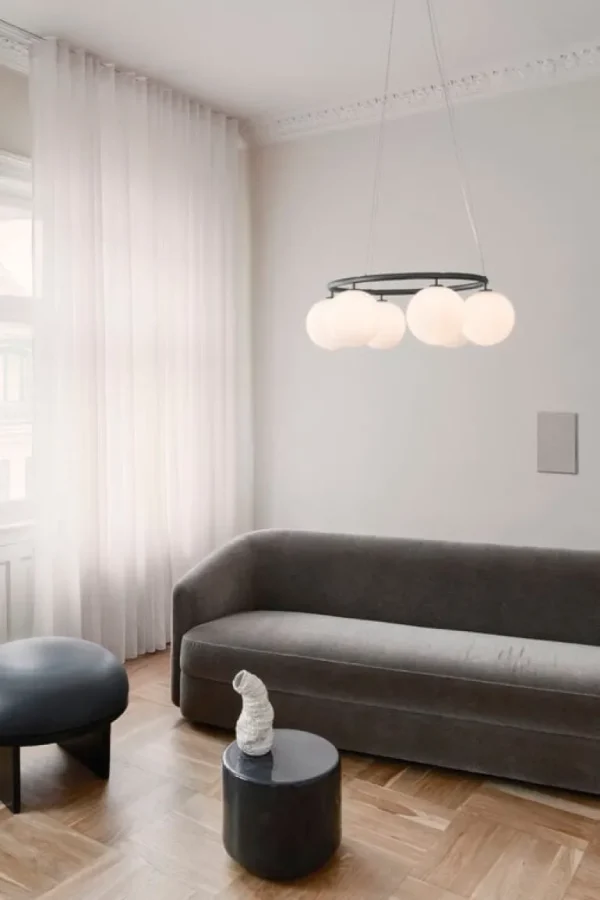 Nuura Miira 6 Circular taklampa, stengrå - opalvit