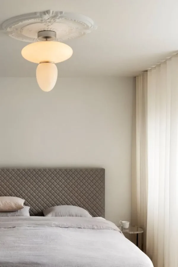Nuura Rizzatto 42 taklampa, satinsilver - opalvit