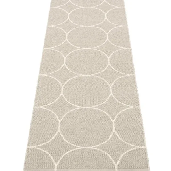 Pappelina Boo matta 70 x 200 cm, linne - vanilj