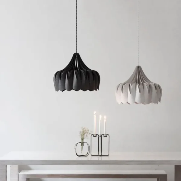Pilke Lights Pioni stor pendellampa, vit