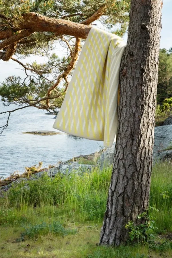 Ru00f8ros Tweed Røros Tweed Bislett filt, 200 x 135 cm, lemon tart