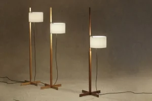 Santa & Cole TMM golvlampa, valnöt - beige