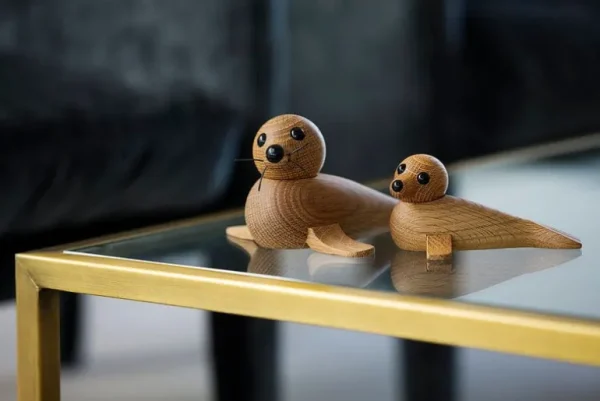 Barn Spring Copenhagen Baby Seal figurin