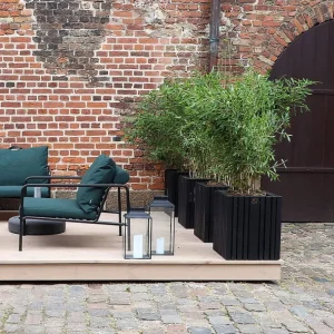 Squarely Copenhagen GrowBIG planter, svart ask - svarta hjul