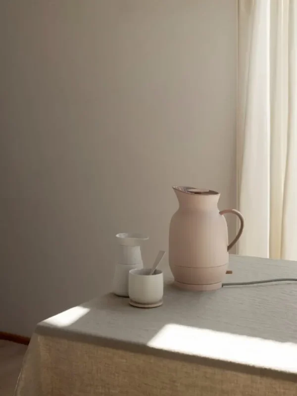 Stelton Amphora vattenkokare, 1,2 l, soft peach