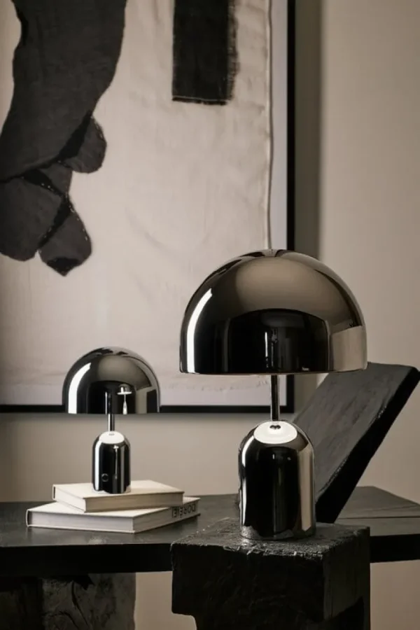 Tom Dixon Bell bärbar LED-bordslampa, silver