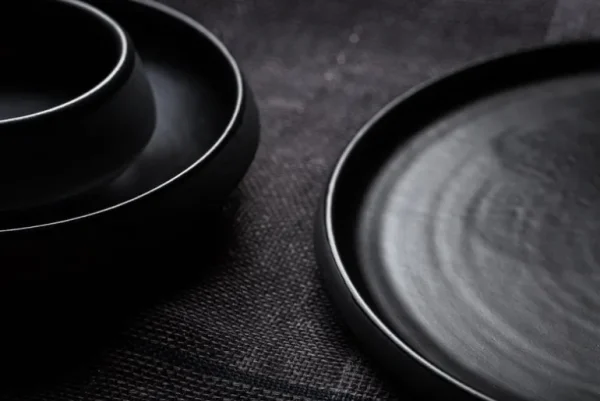 Vaidava Ceramics Eclipse tallrik 29 cm, svart