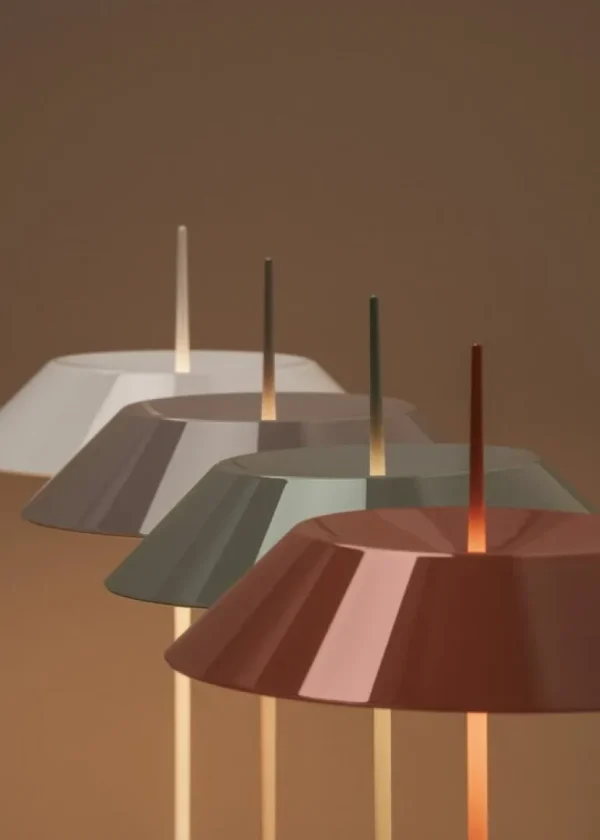 Vibia Mayfair Mini 5495 bärbar bordslampa, varmvit