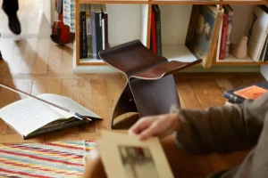Vitra Butterfly Stool, pall, palisander