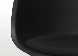 Vitra Eames DSR-stol, deep black RE - krom - nero-kudde