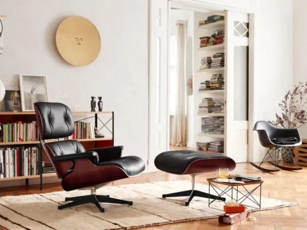 Vitra Eames Lounge Chair, ny storlek, palisander - svart läder