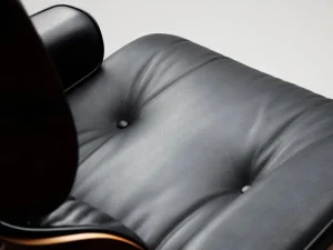 Vitra Eames Lounge Chair, ny storlek, palisander - svart läder