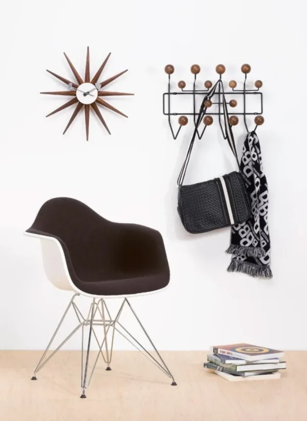Vitra Hang it all klädhängare, choklad