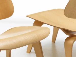 Vitra Plywood Group LCW fåtölj, ask