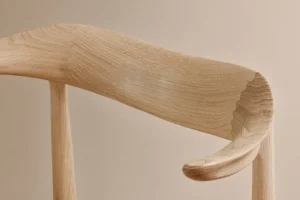 Warm Nordic Cow Horn stol, oljad ek - läder